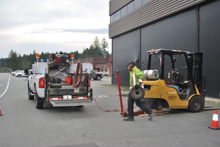 Forklift Repair with a G30