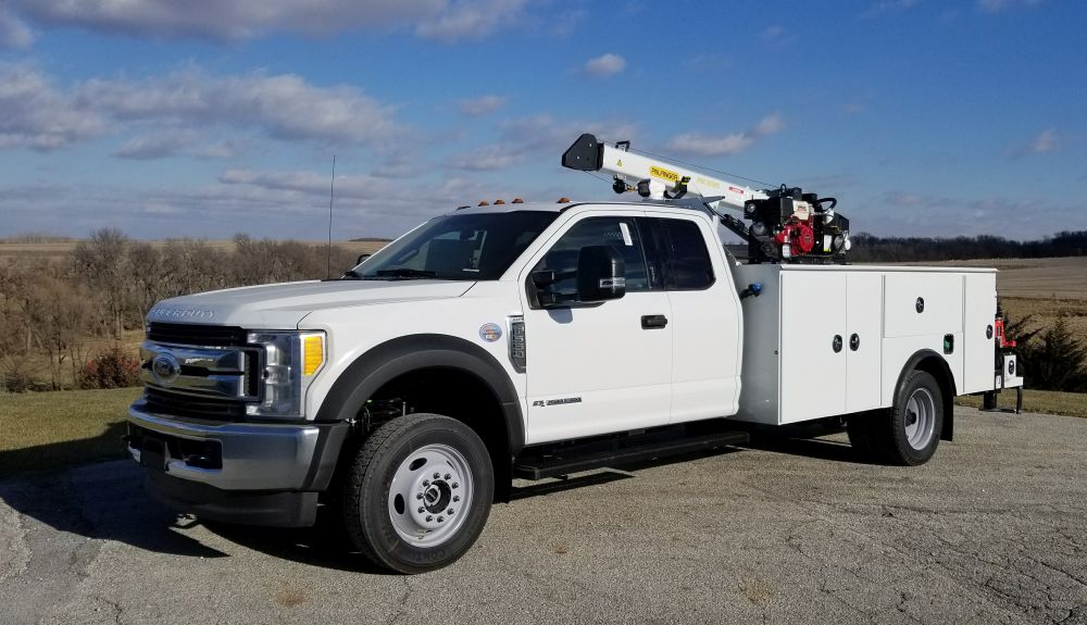 Ford F550 service truck with G30 gas air compressor & Palfinger crane