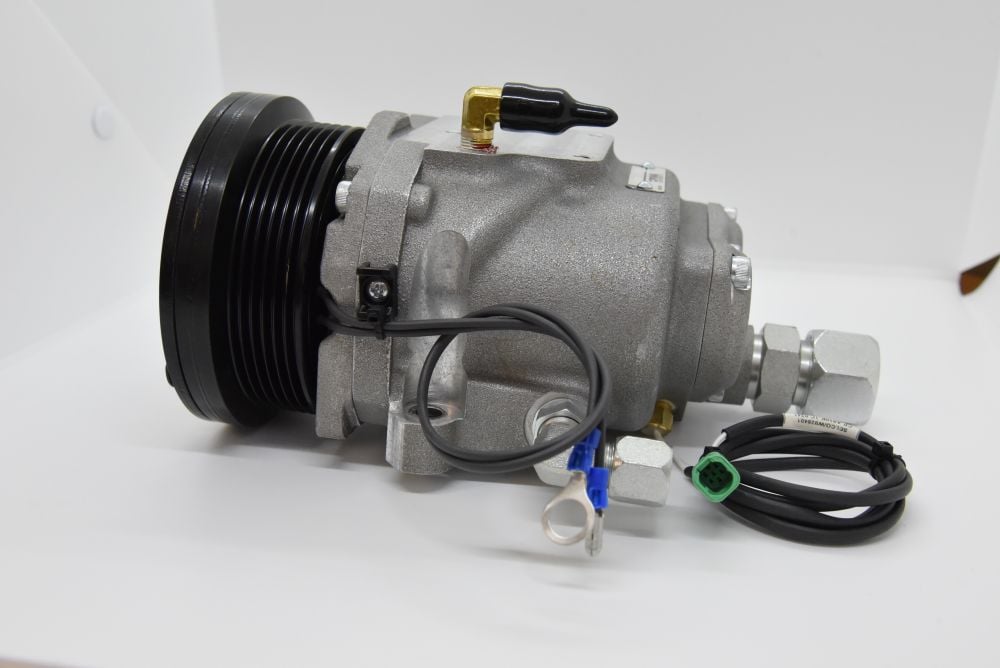 VMAC VR40 air compressor, side view