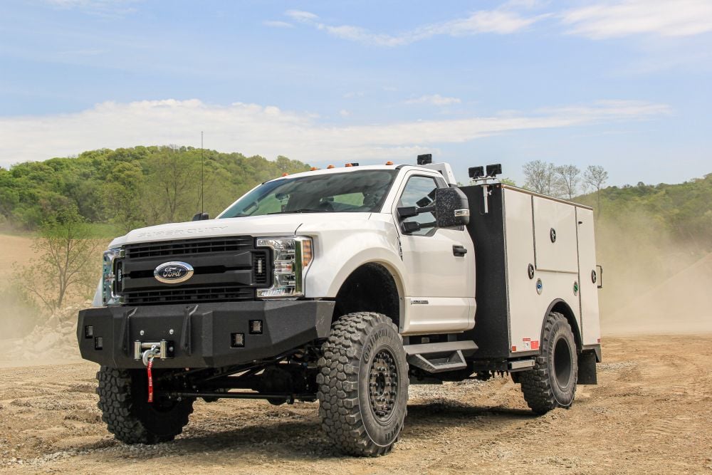 Ford Super Duty service truck with UNDERHOOD40